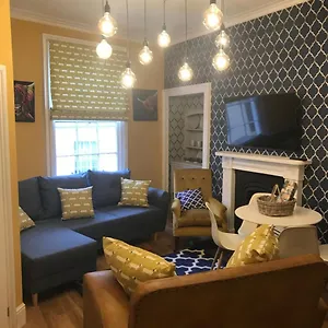 Central City Pad One Bedroom Plus Double Sofabed United Kingdom